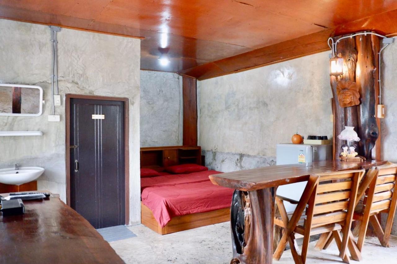 ساي يوك Chokchai Hotel المظهر الخارجي الصورة