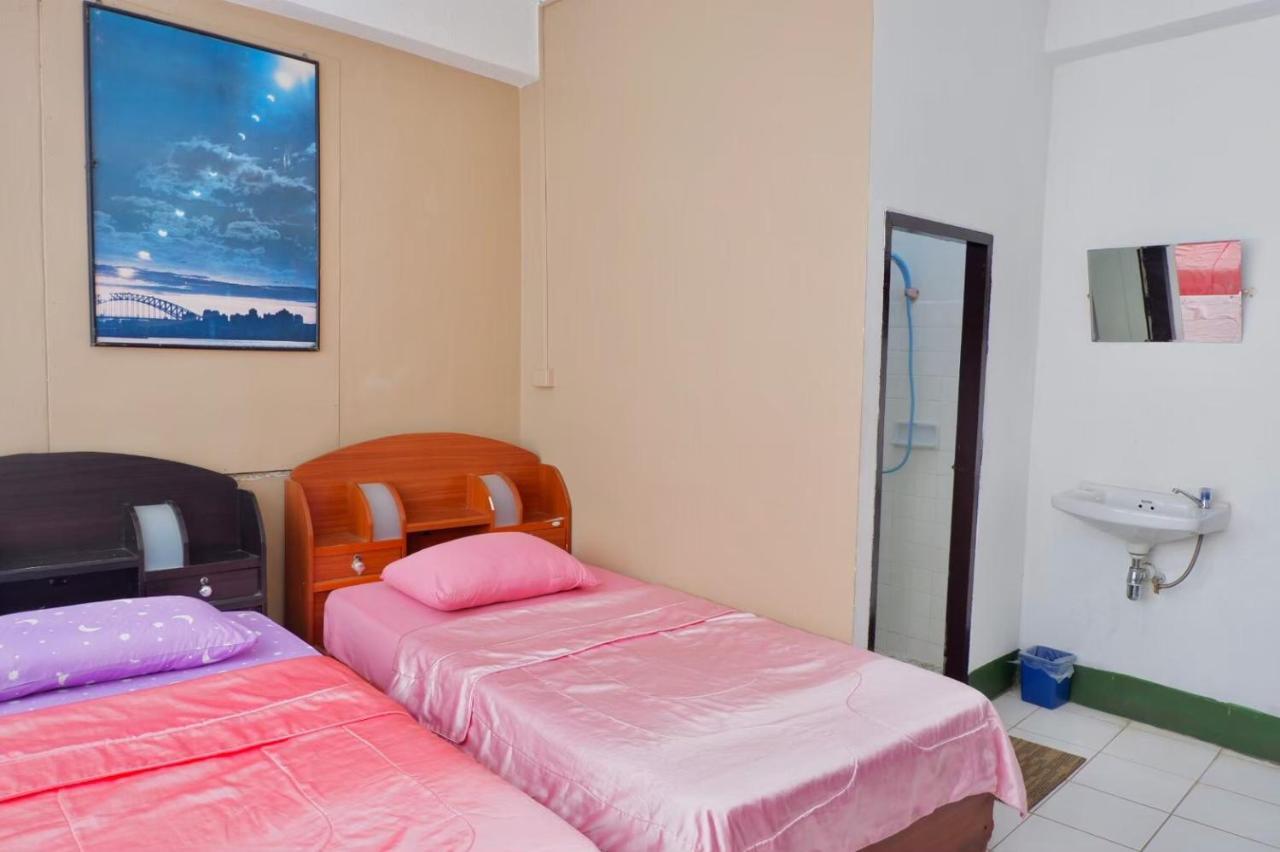 ساي يوك Chokchai Hotel المظهر الخارجي الصورة