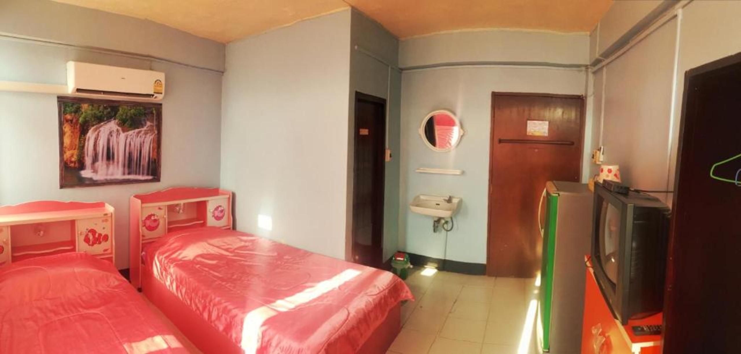 ساي يوك Chokchai Hotel المظهر الخارجي الصورة